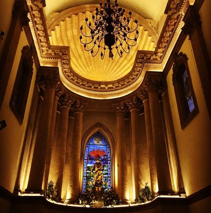 Parroquia de San Francisco de Asís Parroquia de San Francisco de Asís